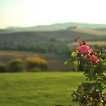 L'olmo 4* מונטיקיילו