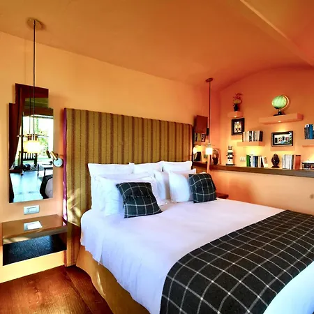 L'olmo Bed and breakfast 5*