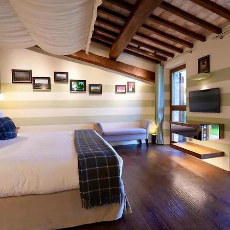 L'olmo Bed and breakfast 5*