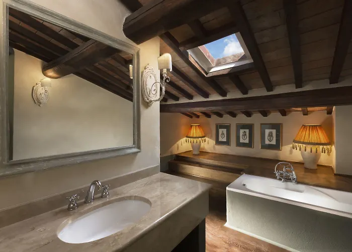 L'olmo Monticchiello