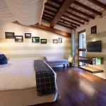 L'olmo Bed & Breakfast 4*